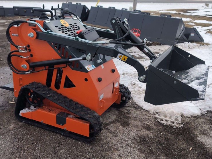 ats-power-mini-skid-steer-loader-23-hp---ats-t460-(orange)-throttle-control-damaged-see-pictures-image-1