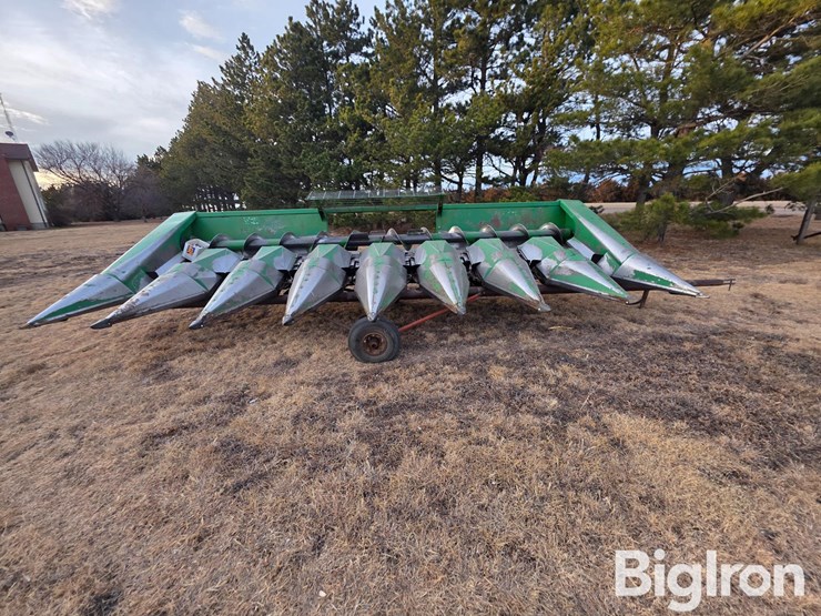 john-deere-843-image-2