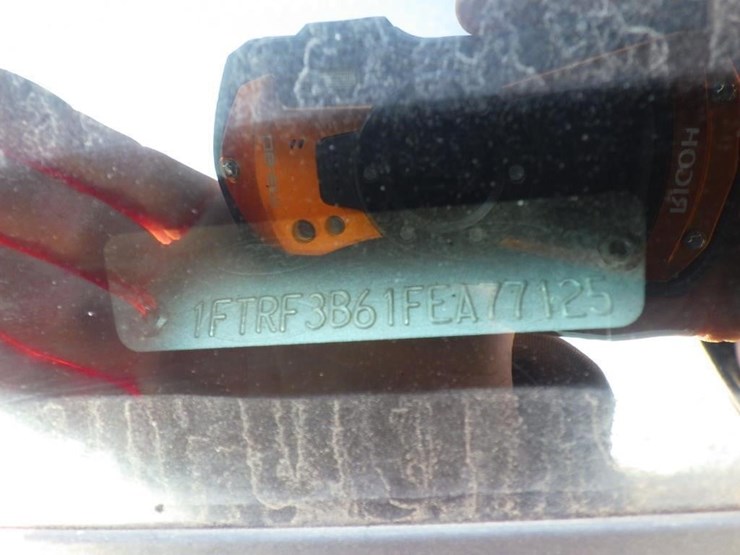 2015-ford-f350-image-14