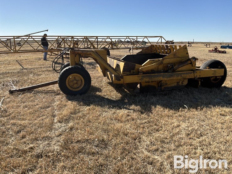 soilmover-75rf-pull-type-scraper-image-8