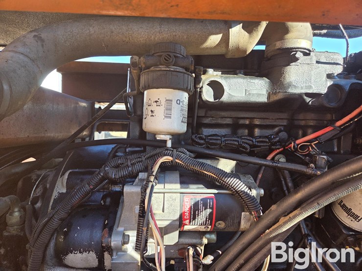 lull-644b-37-image-17