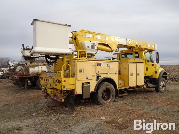 2007-international-7400-image-5