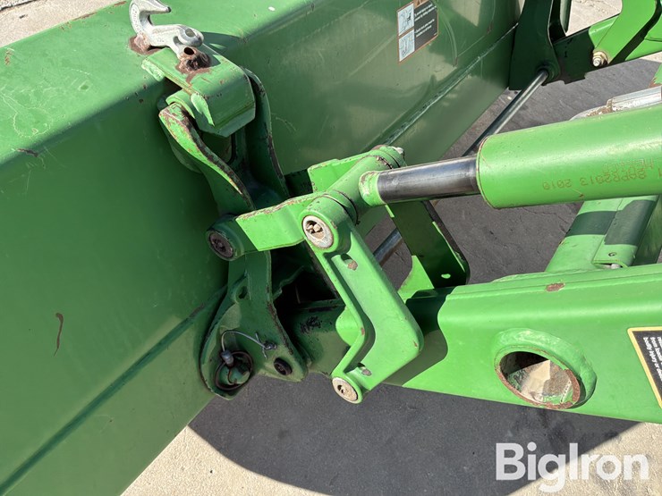 2013-john-deere-3520-image-11