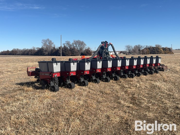 2010-case-ih-1230-image-7