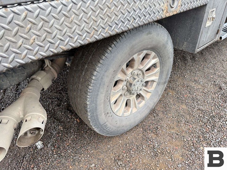 2018-ford-f350-image-23