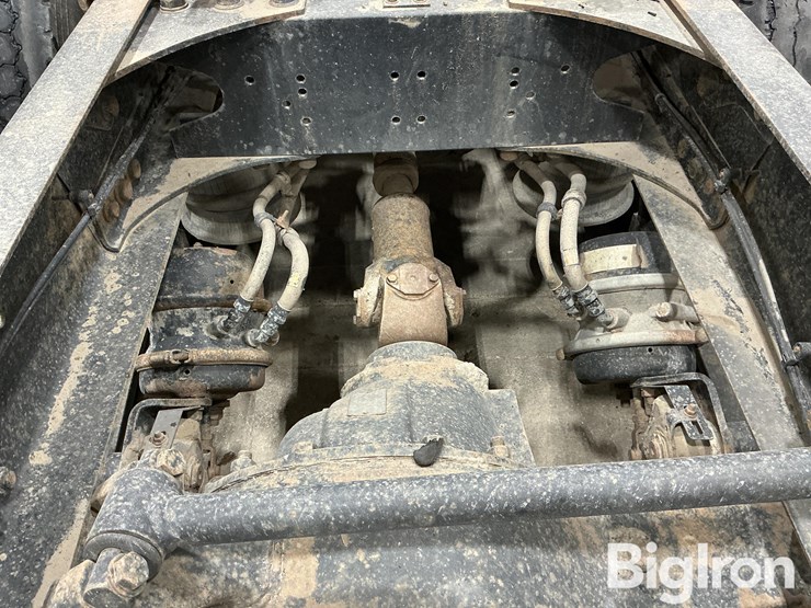 1995-freightliner-fld112-image-18