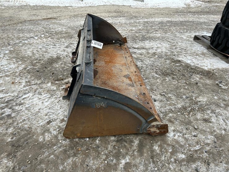 caterpillar-88”-skid-steer-bucket-image-4