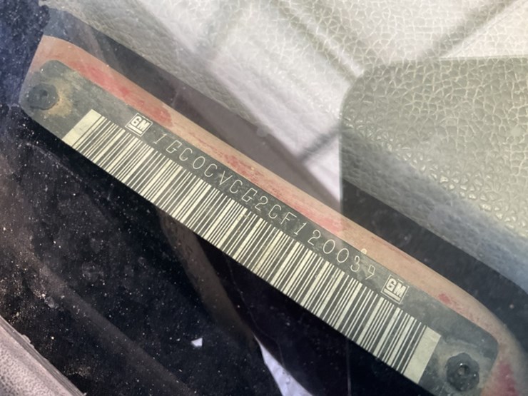 2012-chevrolet-silverado-2500-image-15