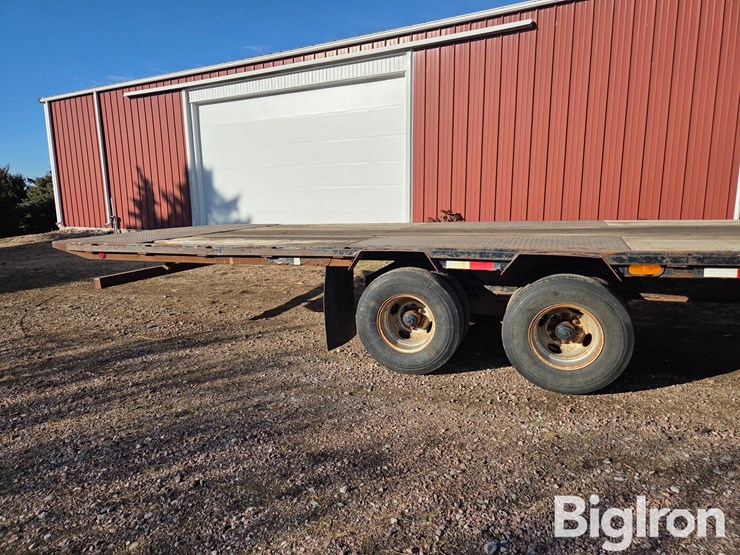 2009-pj-flatbed-image-3