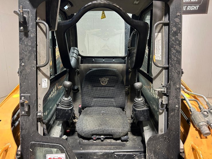 2020-case-sr240b-image-17