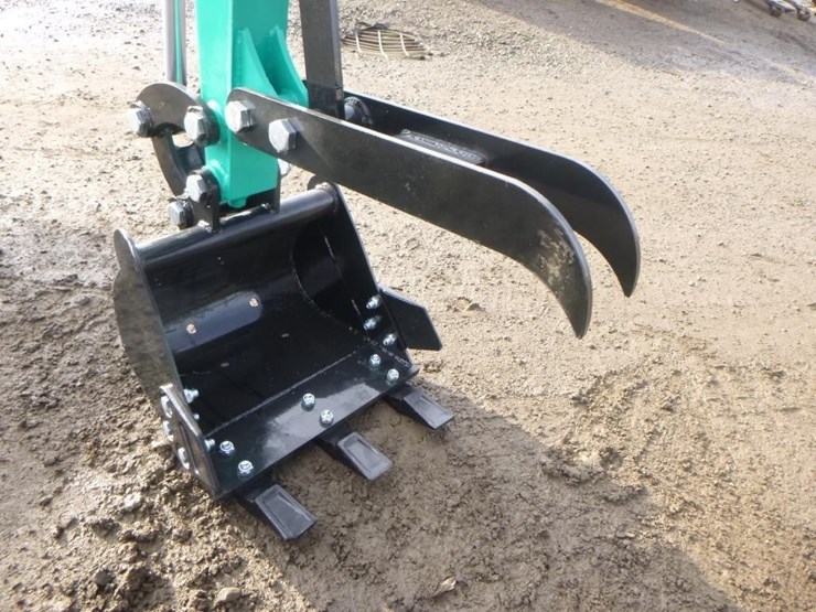 agt-mh12rx-hydraulic-excavator-image-9