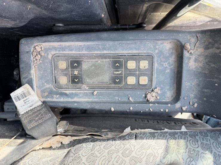 2019-case-cx57c-image-21