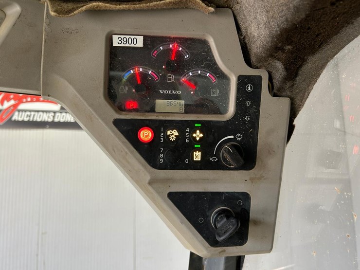 volvo-mct135c-image-21