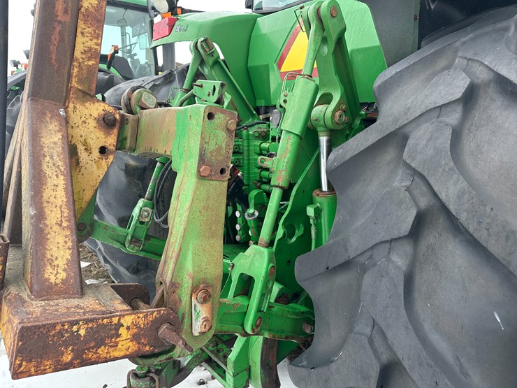2004-john-deere-8420-image-18