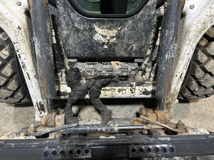 2021-bobcat-s76-image-10
