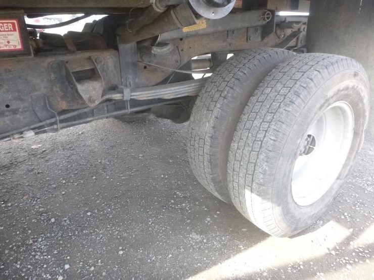 1996-dodge-3500-image-19