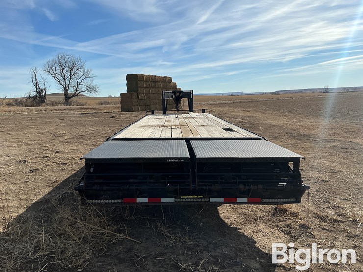 2015-h&h-t/a-gooseneck-flatbed-trailer-image-6