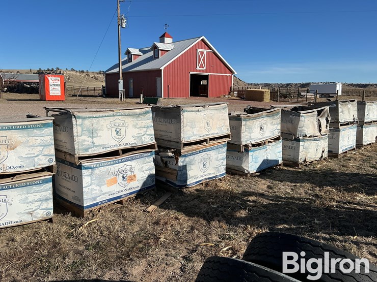 coronado-princeton-granite-stone-siding-image-7