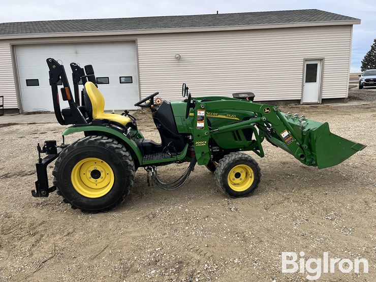 2012-john-deere-2520-image-4