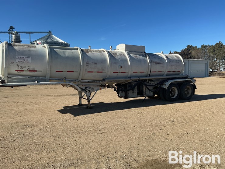 1962-certified-t/a-stainless-steel-tanker-trailer-image-8