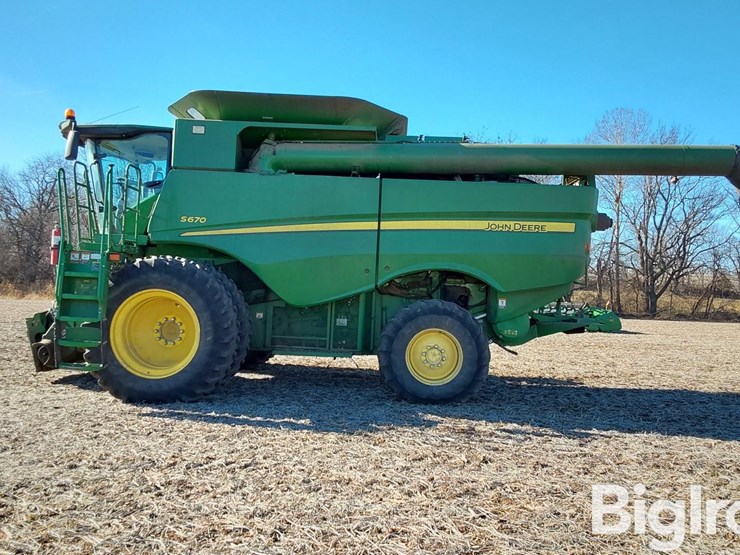 2013-john-deere-s670-image-8