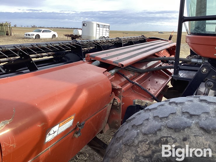 2005-hesston-9240-image-9