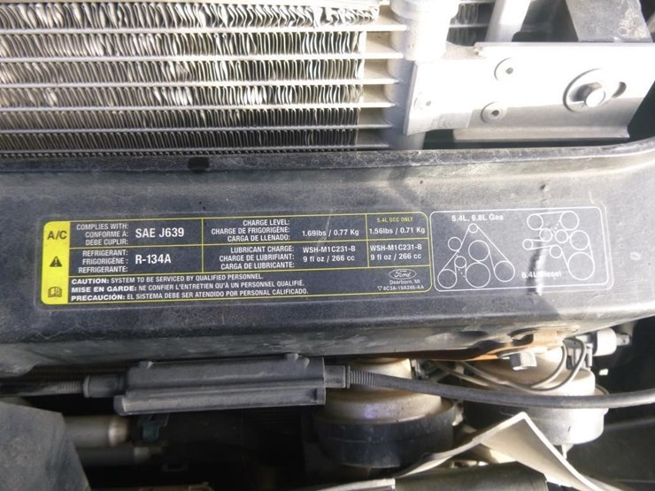 2008-ford-f550-image-29