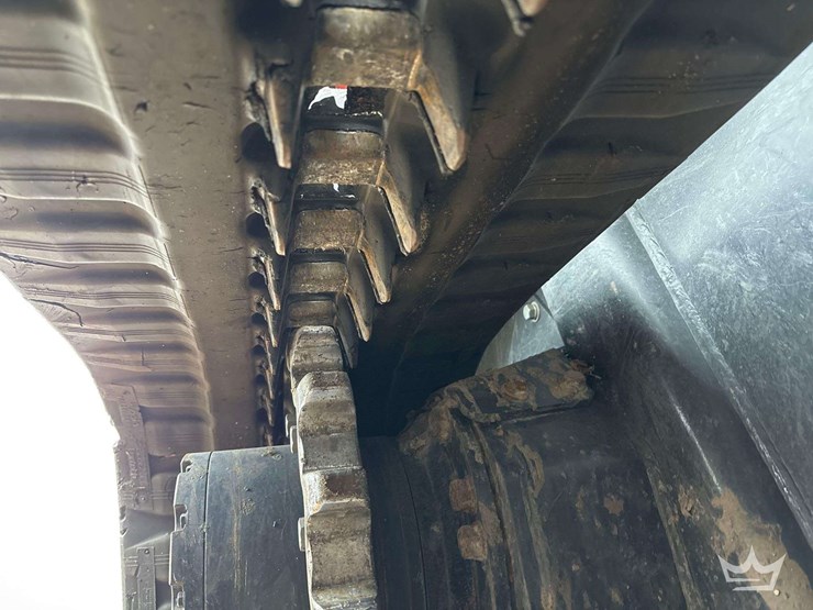 2024-kubota-svl97-2-image-41