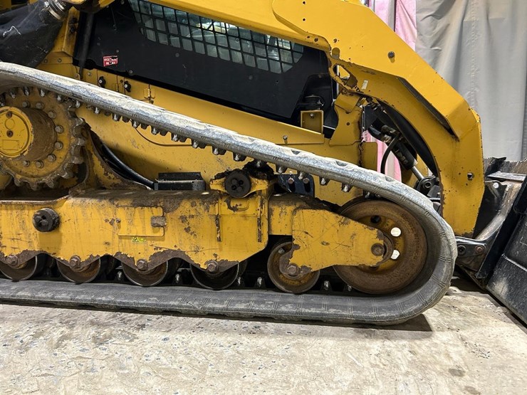 2019-caterpillar-299d2-xhp-image-13