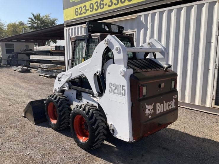 2009-bobcat-s205-image-7