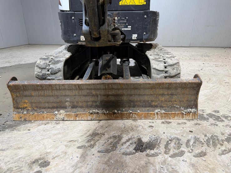 2021-bobcat-e26-image-10