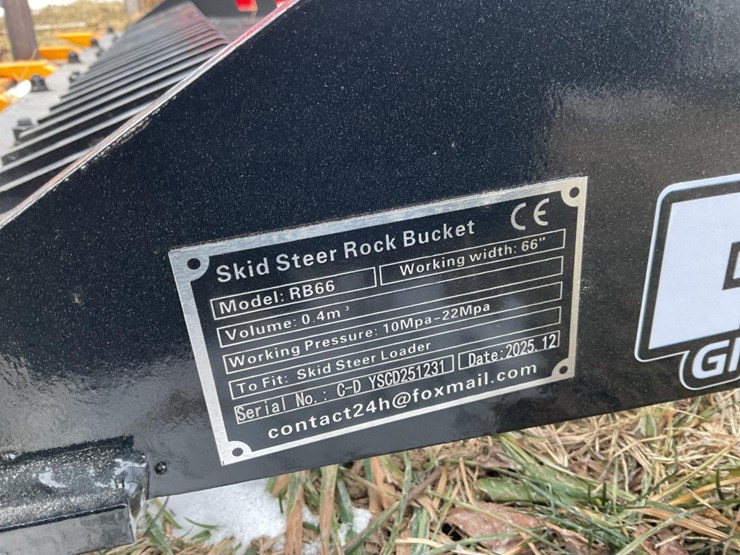 skid-steer-rock-bucket,-serial-cd-yscd251231,-66"-width,-steel-material-image-4