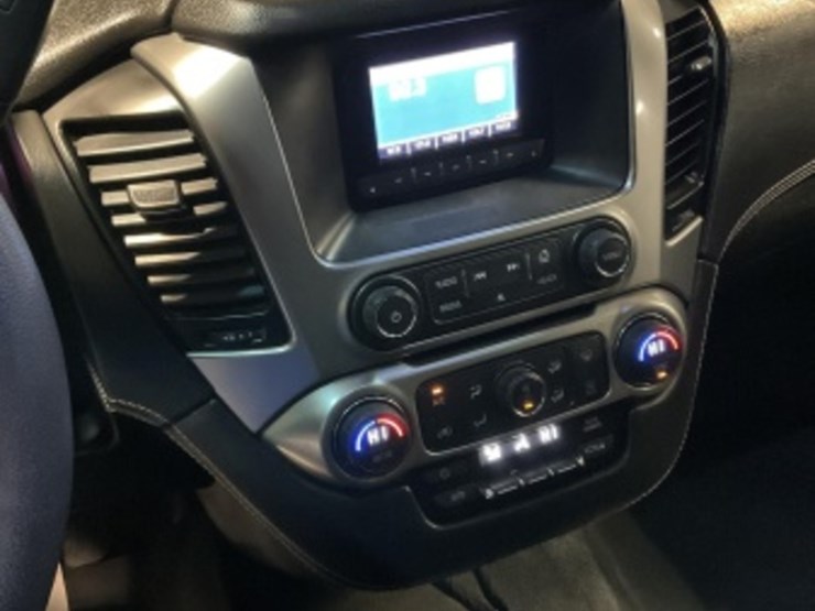 2015-chevrolet-tahoe-image-20