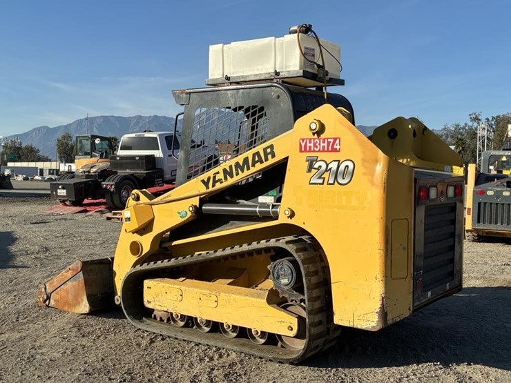 2018-yanmar-t210-image-4