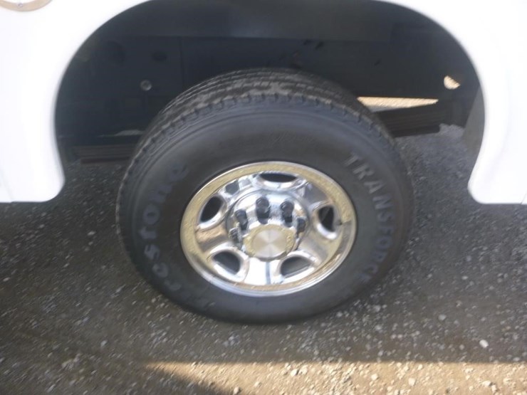 2009-chevrolet-2500-image-18