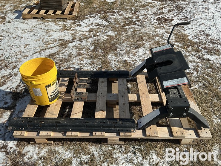 reese-camper-hitch-image-4