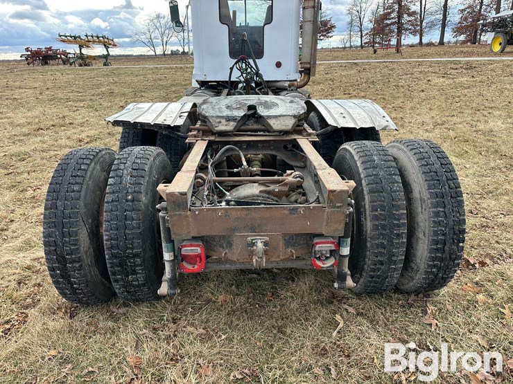 1989-international-9300-image-9