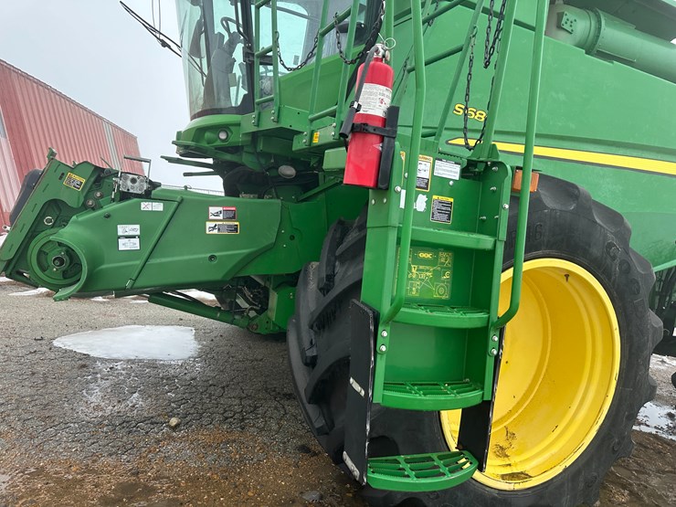 john-deere-s680-image-22