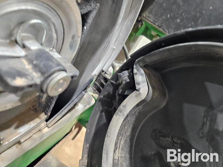 john-deere-1770nt-image-16