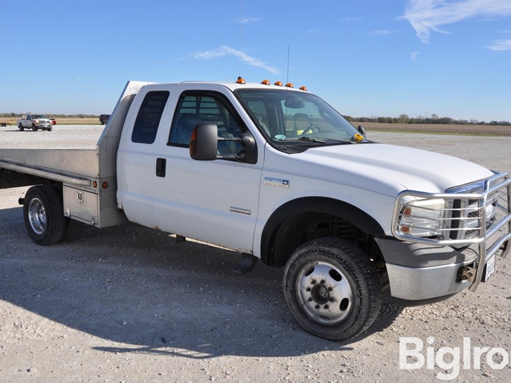 2005-ford-f350-image-3