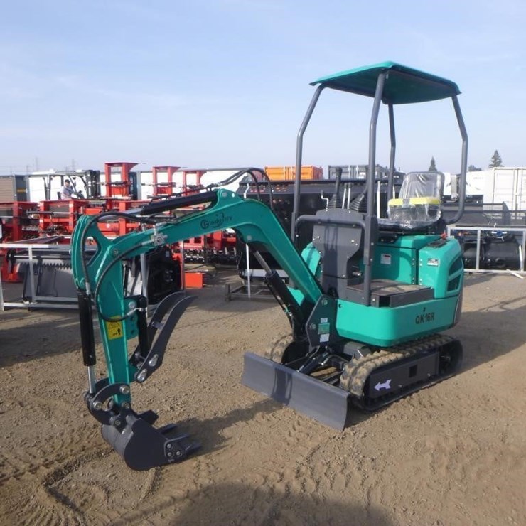 2025 AGT QK16R Hydraulic Excavator