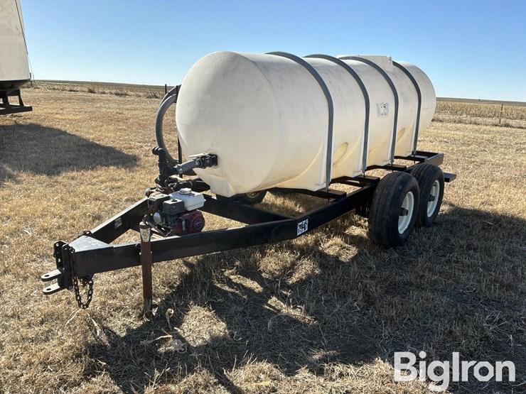 1999-behnke-/-b-b-t/a-1000-gallon-nurse-trailer-image-1