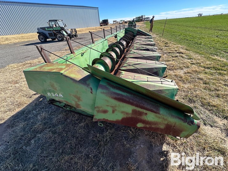 john-deere-854a-image-4