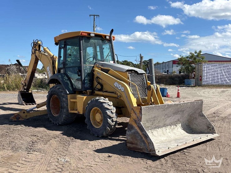 2004-deere-410g-image-2