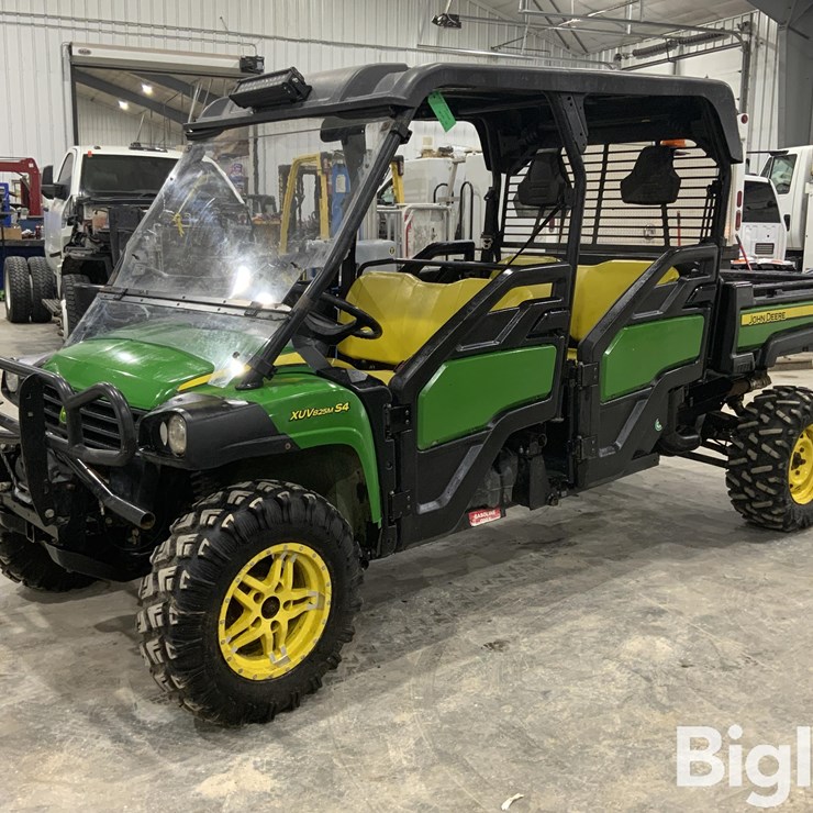 2019 JOHN DEERE GATOR