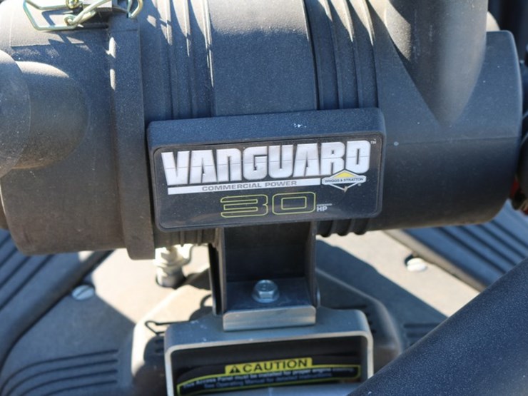 #4125-•-simplicity-cobalt-zero-turn-mower-image-4