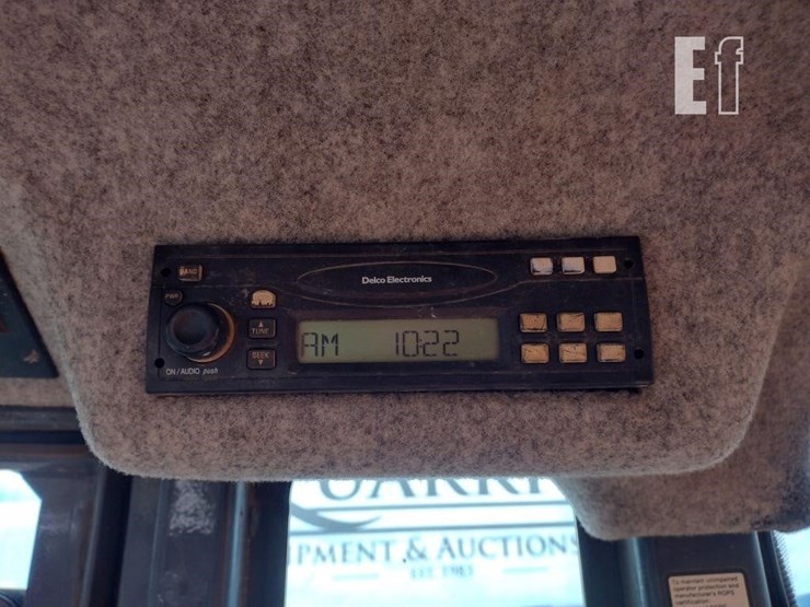 2002-deere-310sg-image-10