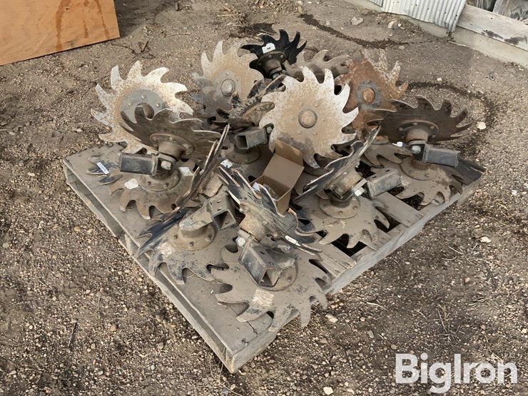 john-deere-7300-image-7