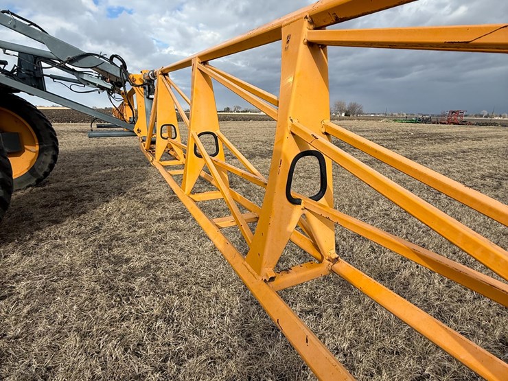 2006-hagie-sts12-image-18