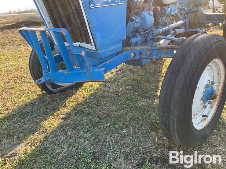 1976-ford-3600-image-13